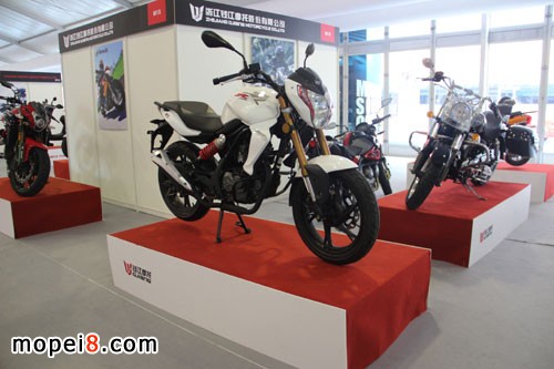 錢(qián)江摩托車亮相2013中國(guó)國(guó)際摩托車跨國(guó)采購(gòu)洽談會(huì)