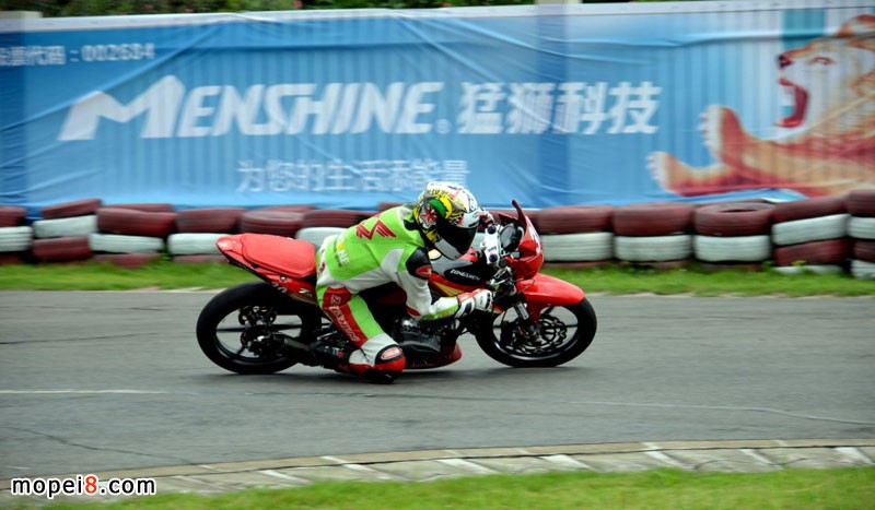 2013ȫ·Ħ܇\ِ(CRRC)V|ˮվ