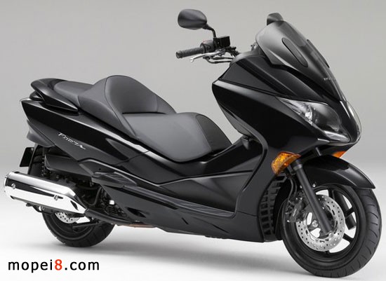 本田摩托車Honda第三代的Forza