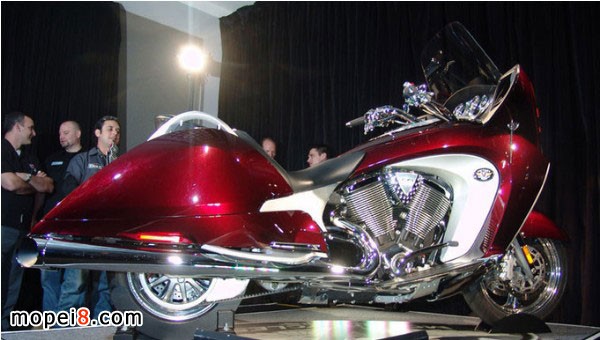 美國勝利機車Victory 威神VisionTour豪華巡航車