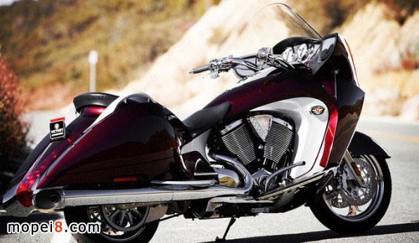 美國勝利機車Victory 威神VisionTour豪華巡航車