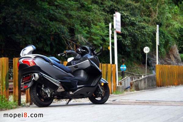 Suzuki Burgman650ExecutiveľĦ܇(ch)