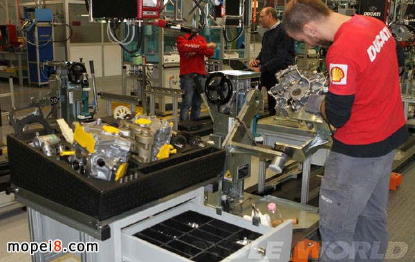 Ducati1199Panigale發動機裝配線大揭秘
