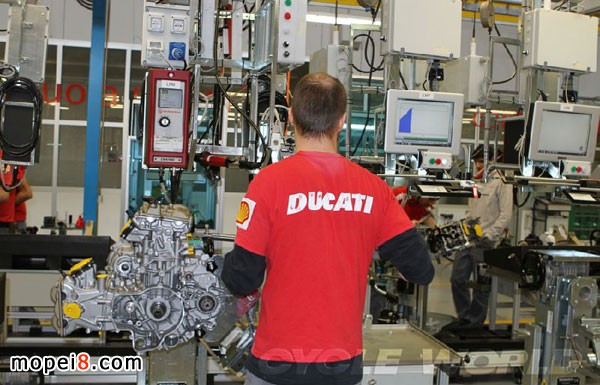 Ducati1199PanigalelәCb侀