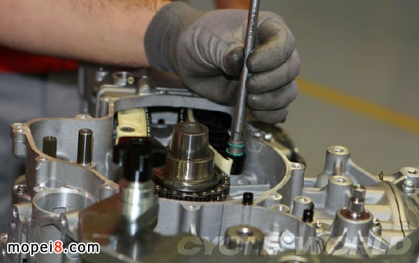 Ducati1199PanigalelәCb侀