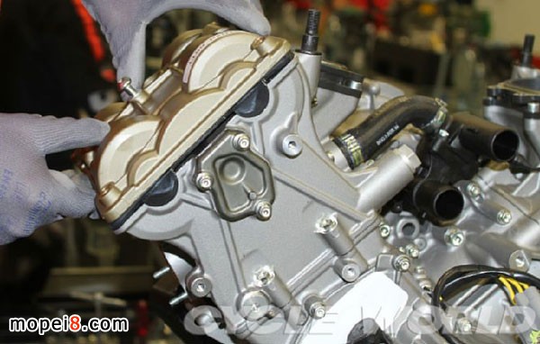 Ducati1199PanigalelәCb侀