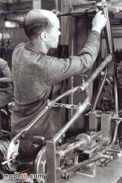 寶馬R26和R27單缸摩托車經典