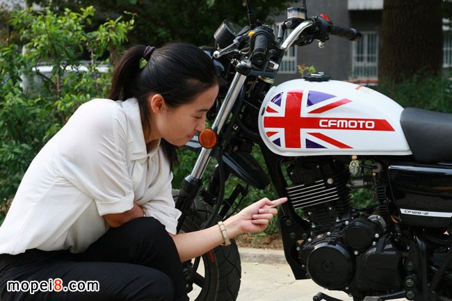 2013春風狒狒摩托車