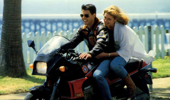 《壯志凌云》中的阿湯哥與川崎Ninja GPZ900