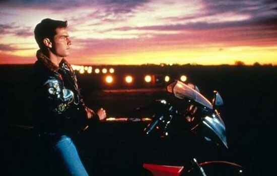 《壯志凌云》中的阿湯哥與川崎Ninja GPZ900