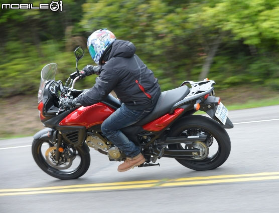 鈴木SUZUKI V-Strom650 ABS試駕