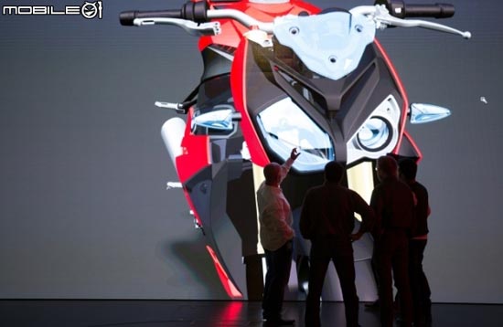 寶馬摩托全新街跑車BMW S1000R