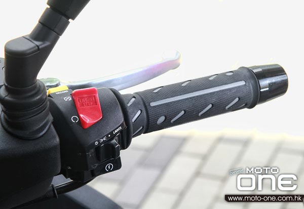 KYMCO摩托車Nikita300-Downtown300i臺灣版