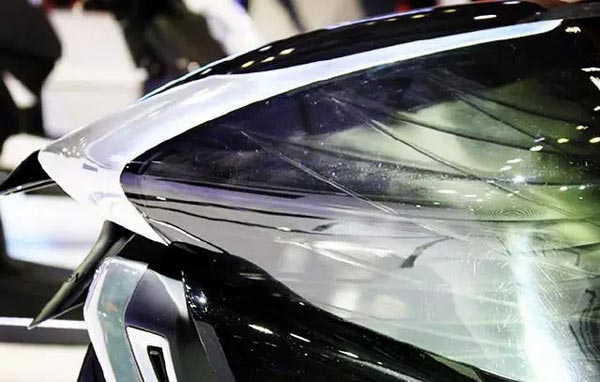 雅馬哈發(fā)布帶翅膀的踏板車